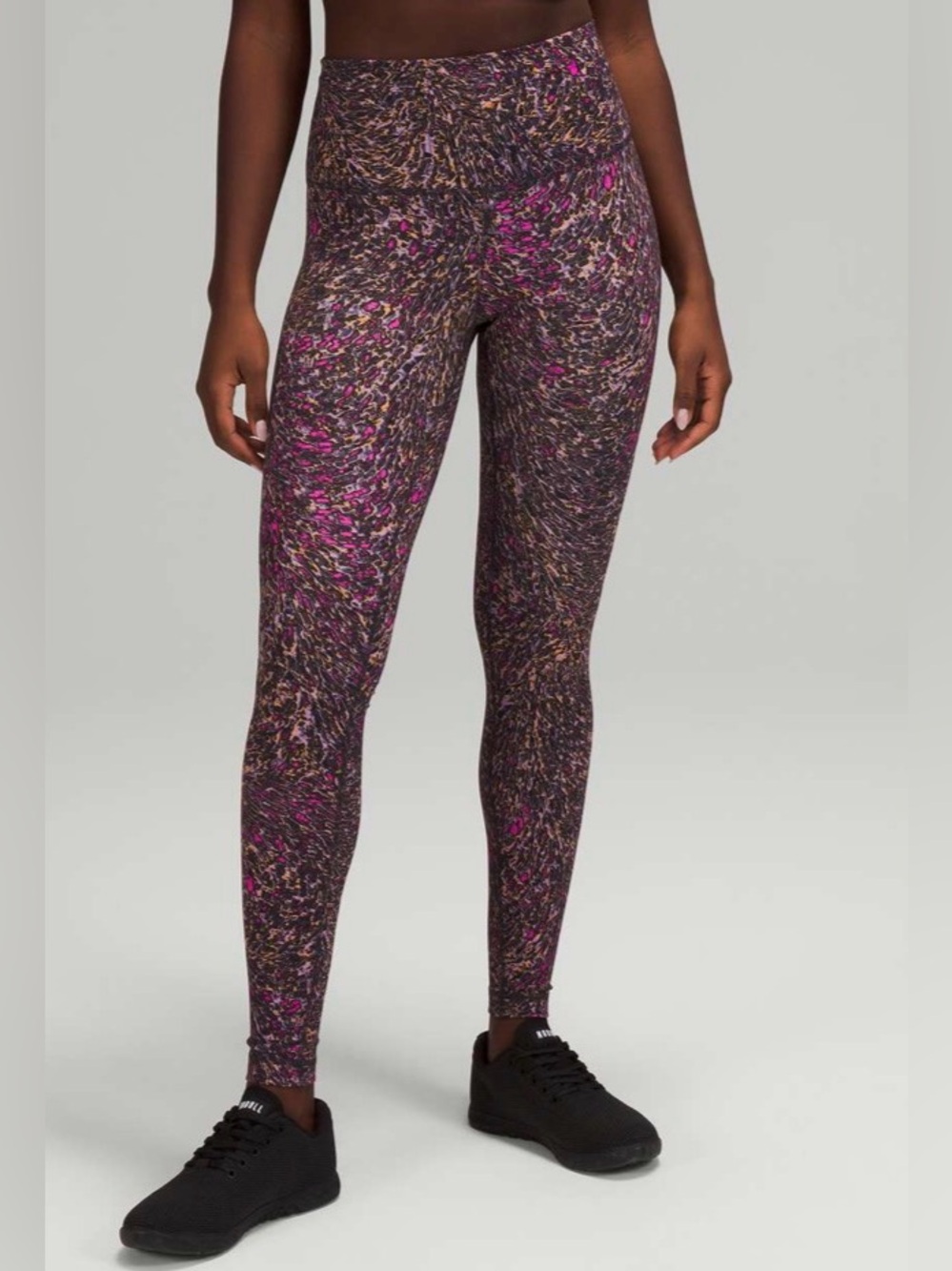 Lululemon Wunder Train High-Rise Tight 28"
Topography Multi size 4
